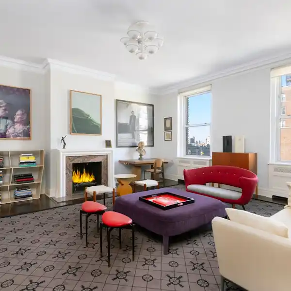 SOPHISTICATED UPPER EAST SIDE PREWAR CORNER GEM