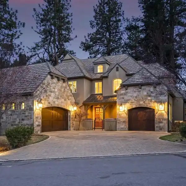 GORGEOUS FRENCH COTTAGE STYLE HOME