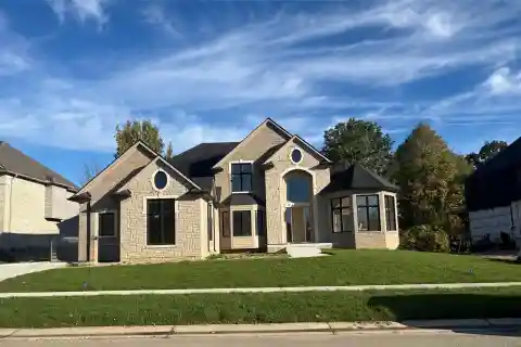 Pristine New Colonial Home