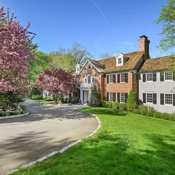 A SPECIAL OPPORTUNITY TO OWN AN EXCEPTIONAL PROPERTY