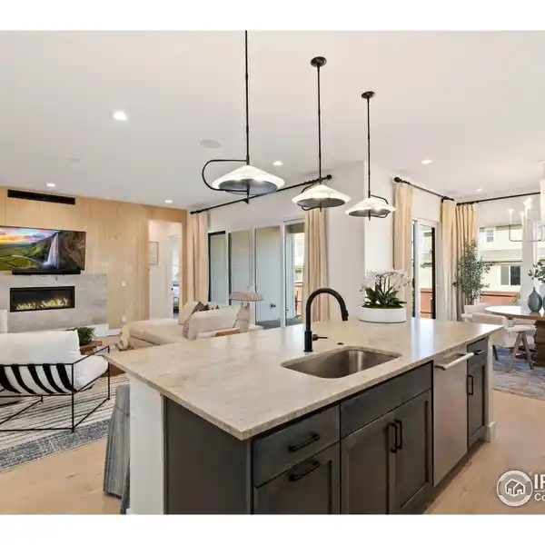 SPECTACULAR FORMER RANCH MODEL AT SUGAR HILLS IN RAINDANCE