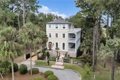 Timeless Lowcountry Elegance