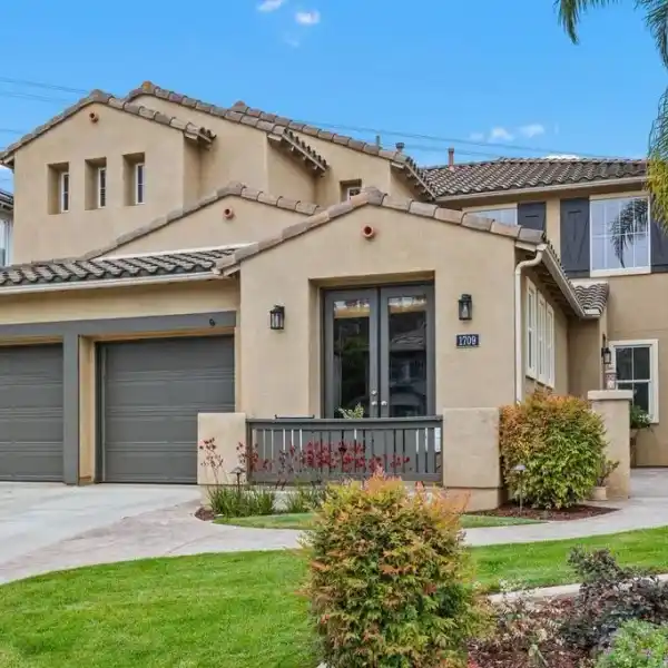 METICULOUSLY MAINTAINED RESIDENCE IN SOUGHT-AFTER OLD CREEK RANCH