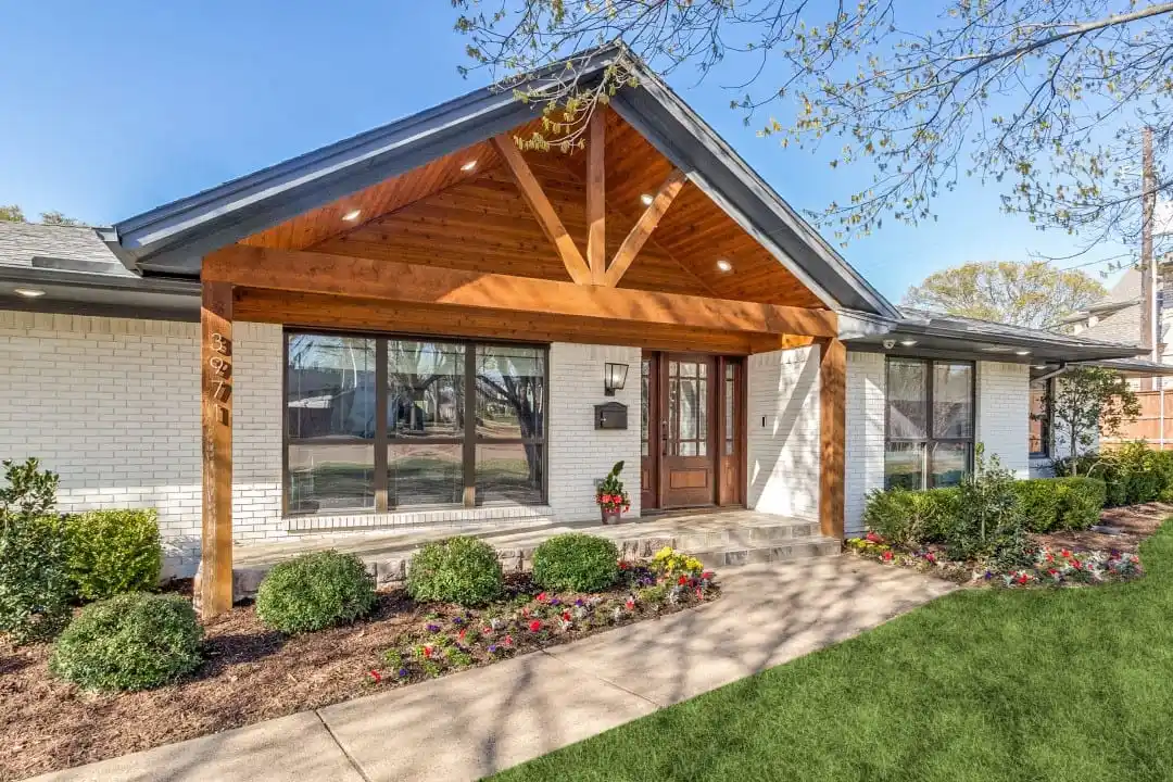 Beautifully Remodeled Home in Prime Location