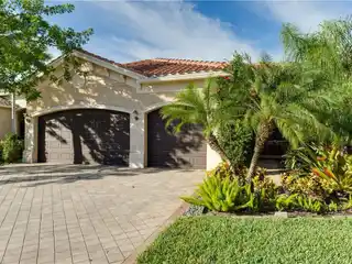 Elegant Home in a Prestigious Gated Community
