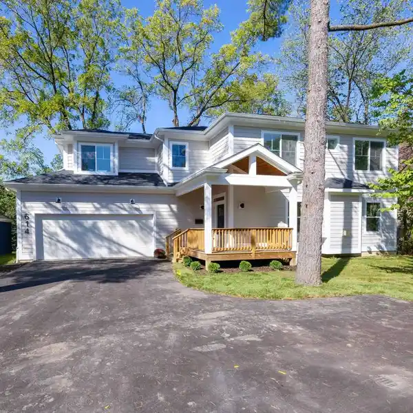 SPACIOUS NEW HOME IN THE HEART OF ANN ARBOR