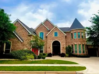 Creekside Living in the Heart of West Plano