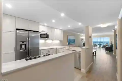 Renovated Coastal Contemporary Beachfront Condo