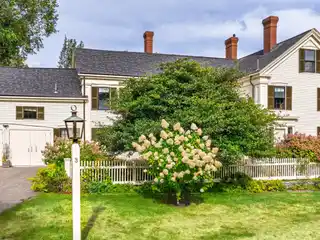 Elegant and Spacious Antique Home