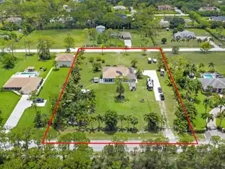 Peaceful Retreat with Pastoral Charm