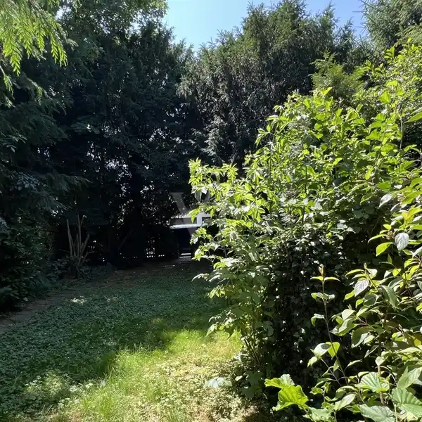 CREATE YOUR ECLECTIC ESCAPE