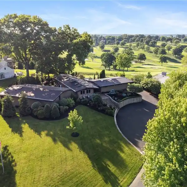 UNPARALLELED VIEWS OVERLOOKING ST. CLAIR COUNTRY CLUB