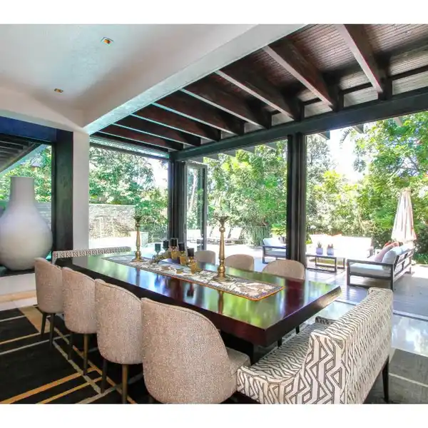 MODERN ELEGANCE IN EXCLUSIVE FOREST ESTATE