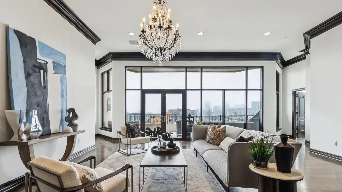 Updated Residence in the Plaza at Turtle Creek