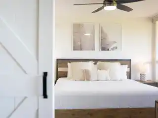 Maui Banyan Top-floor Retreat