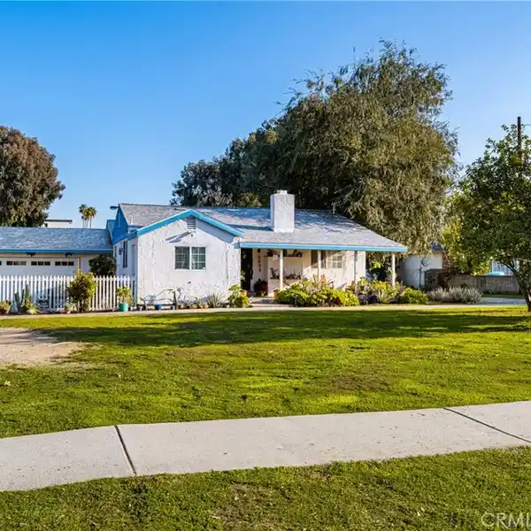 BEAUTIFUL HOME WITH RARE INVESTMENT OPPORTUNITY 