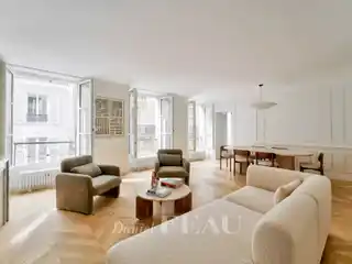 Tastefully Renovated Apartment in Historic Saint-Germain