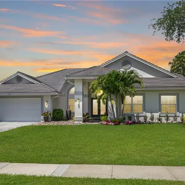 NEWLY RENOVATED VALLEY OAK HOME