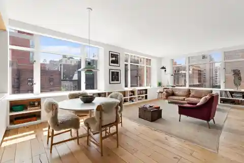 Modern Elegance in Chelsea