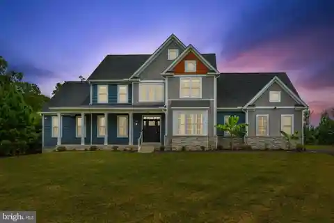 Bright and Sunny Custom Beauty