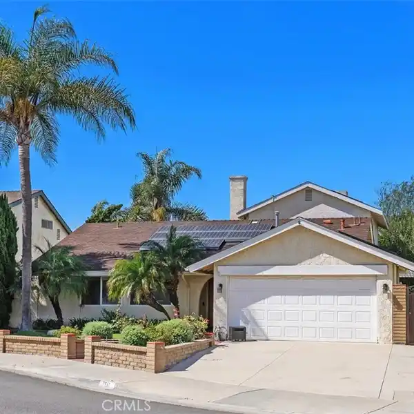 COASTAL CHARM WITH MULTI-GEN FUNCTION