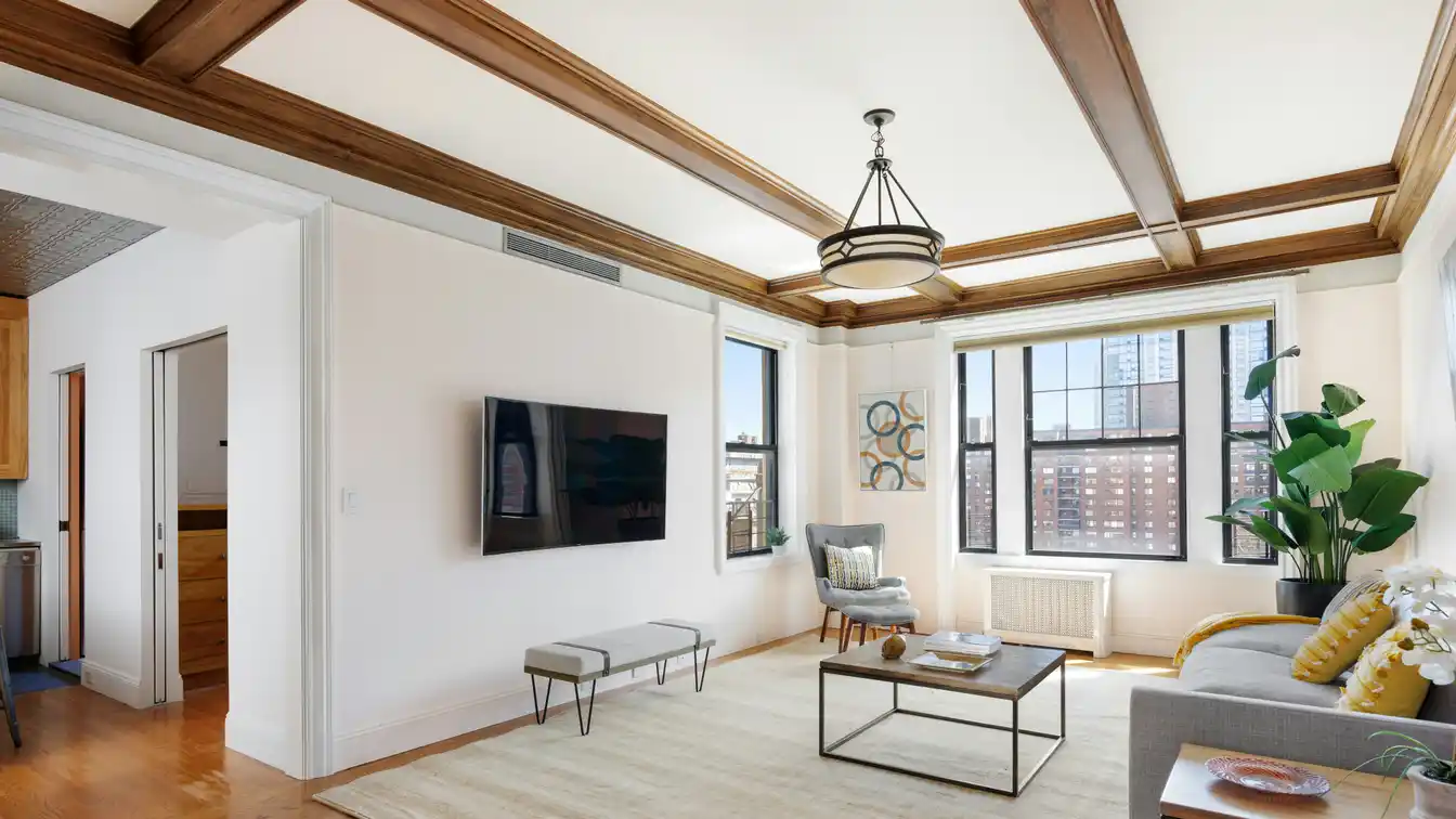 Grand Classic 7-room Home