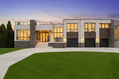 Modern New Construction on Davis Islands