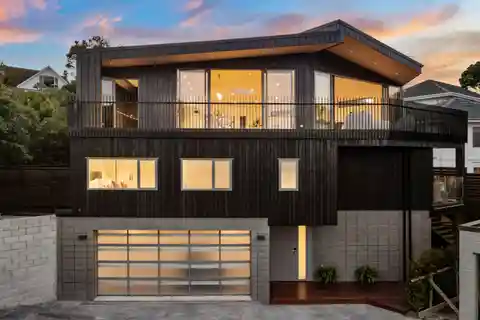 Executive Coastal Living in Premium Bays Location