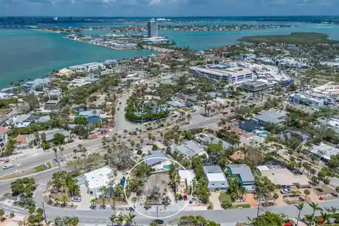 Exceptional Property in the Heart of St. Armands