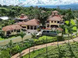 Hacienda La Esmeralda in Perez Zeledon