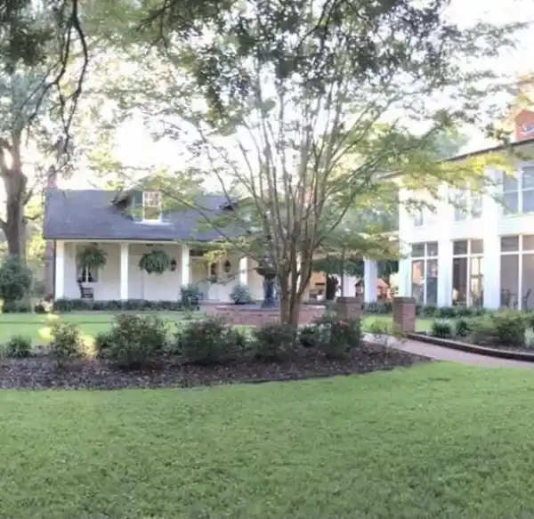 MAGNIFICENT 118.5-ACRE ESTATE