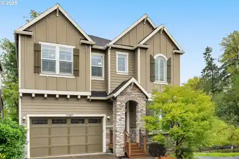 Impeccably Kept Bonny Slope Home