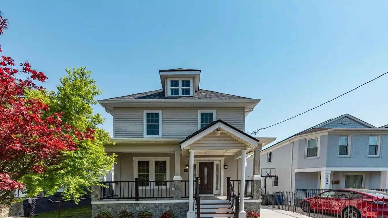 Spacious and Stylish Craftsman