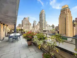 The Largest Residence at Beekman East