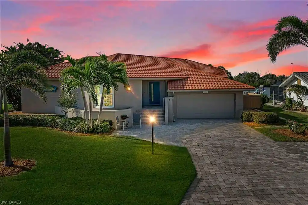 Beautifully Redesigned Home in Sought-after Palm Acres