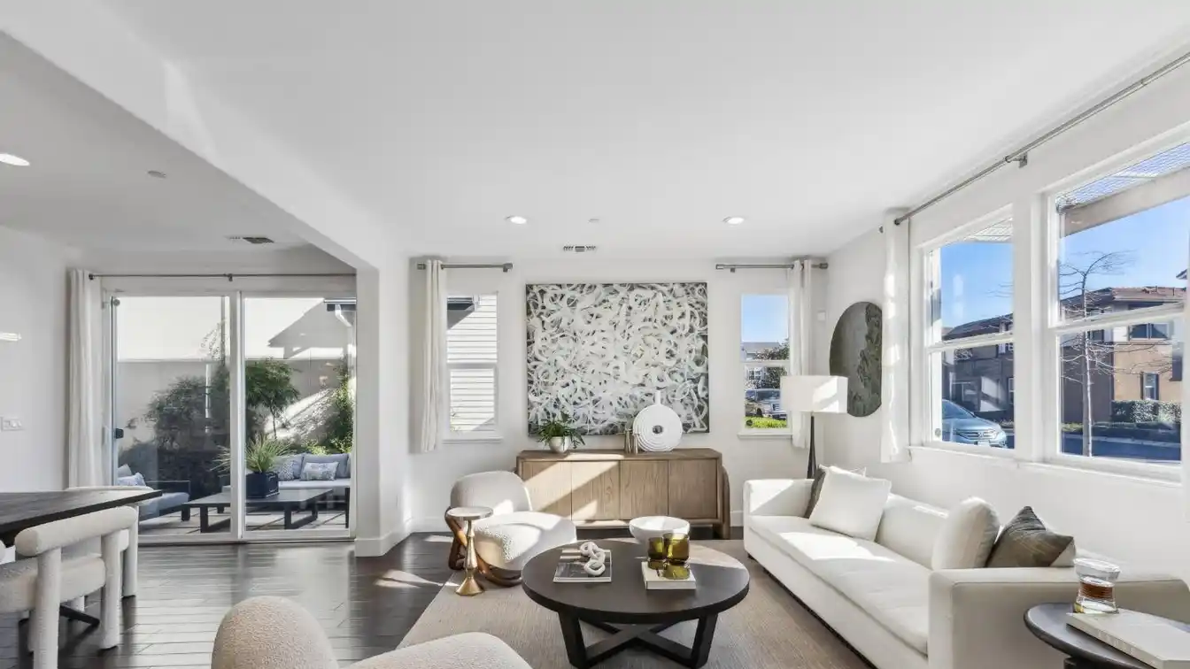 Sophisticated Living in Alameda Landing