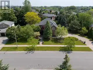 Rare Privacy in the Heart of Mount Carmel
