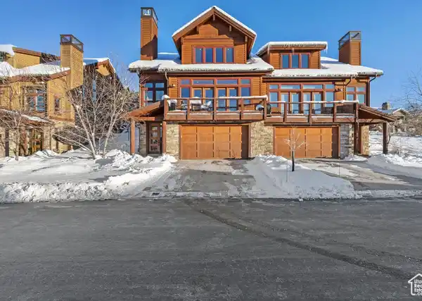 FULLY FURNISHED RED LEDGES GETAWAY