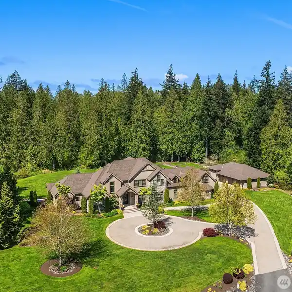HOME ON SERENE FIVE ACRES