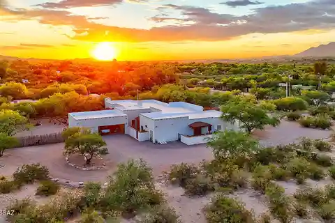 Timeless Elegance with Modern Living