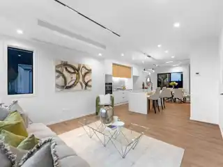 Enviable Urban-Coastal Townhouse