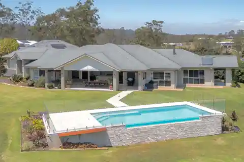 Impressive Residence with Stunning Mountian Vistas