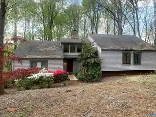 Unique Mountainside Setting in Desirable Ashcroft