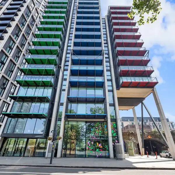 BEAUTIFUL APARTMENT IN THE ICONIC MERANO RESIDENCES