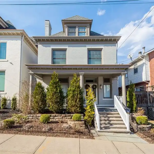 BEAUTIFUL FULLY RENOVATED HOME