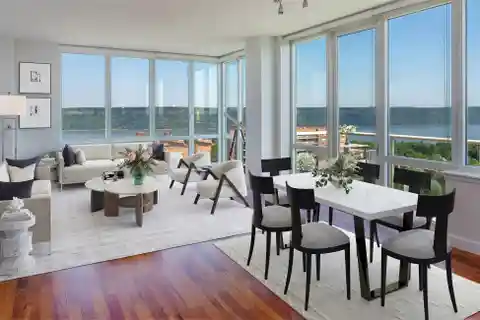 Spectacular Solaria Penthouse with River Views
