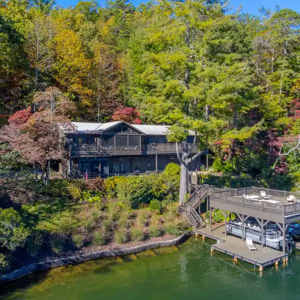 ONE OF THE BEST VIEWS ON LAKE BURTON