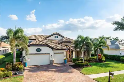 Discover Lakeside Living at Its Finest in the Quarry