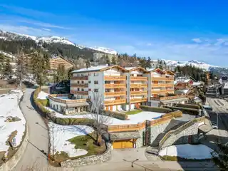 Ground Floor Apartment in the Prestigious Moubra District
