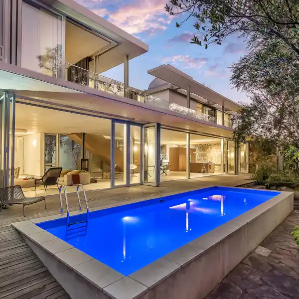 WHEN YOU ONLY HAVE TIME TO VIEW THE BEST